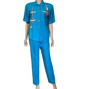 Women’s Vintage City Girl 2 Piece Pant Suit 10